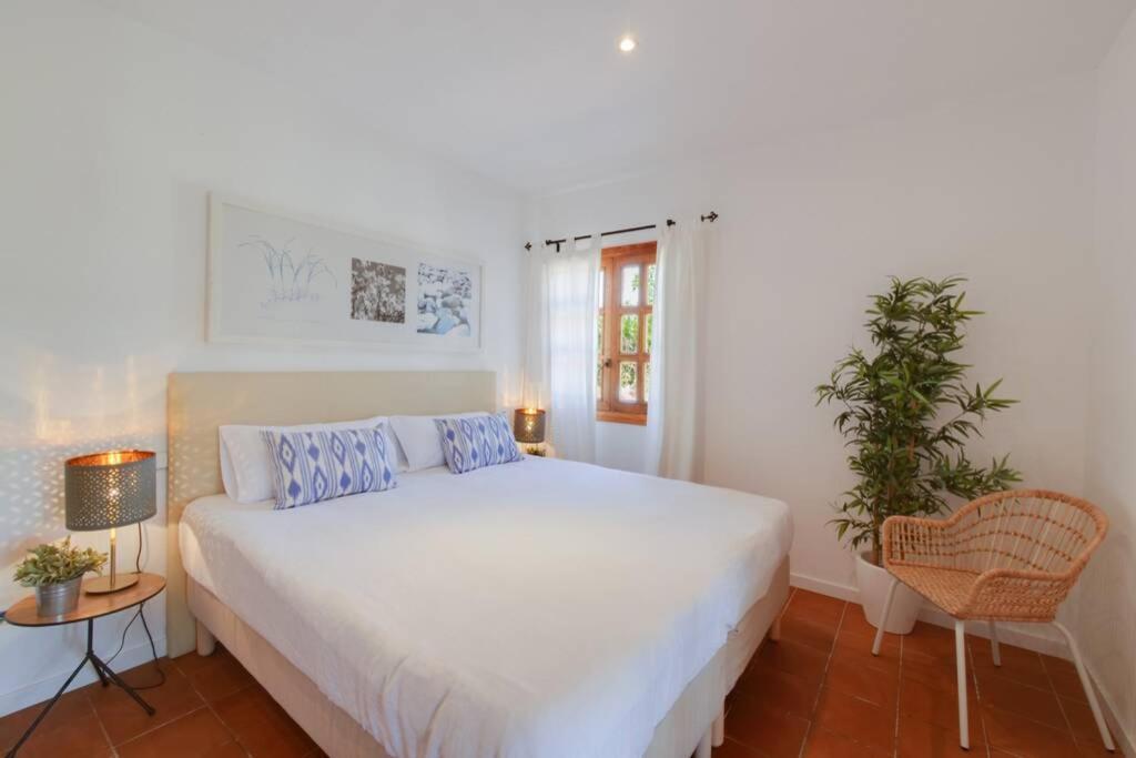 Finca Pintxito Holiday home *